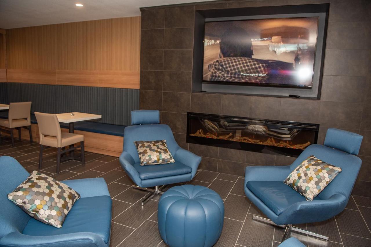 Microtel Inn & Suites By Wyndham Карлайл Екстериор снимка