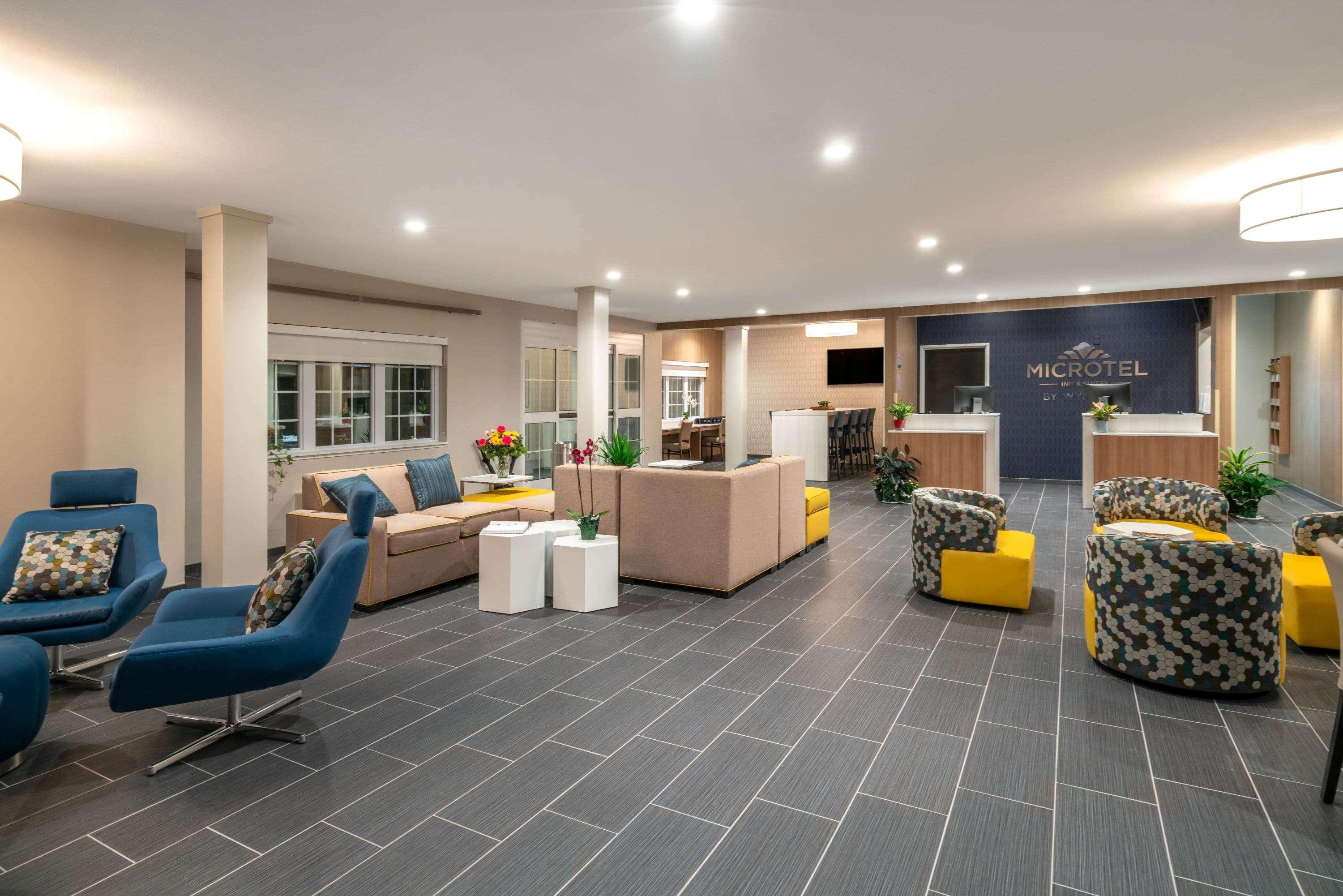 Microtel Inn & Suites By Wyndham Карлайл Екстериор снимка