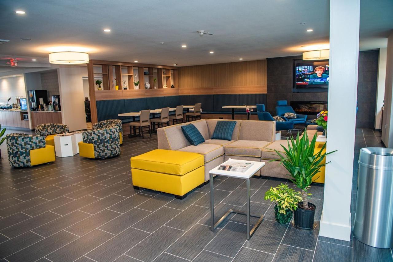 Microtel Inn & Suites By Wyndham Карлайл Екстериор снимка