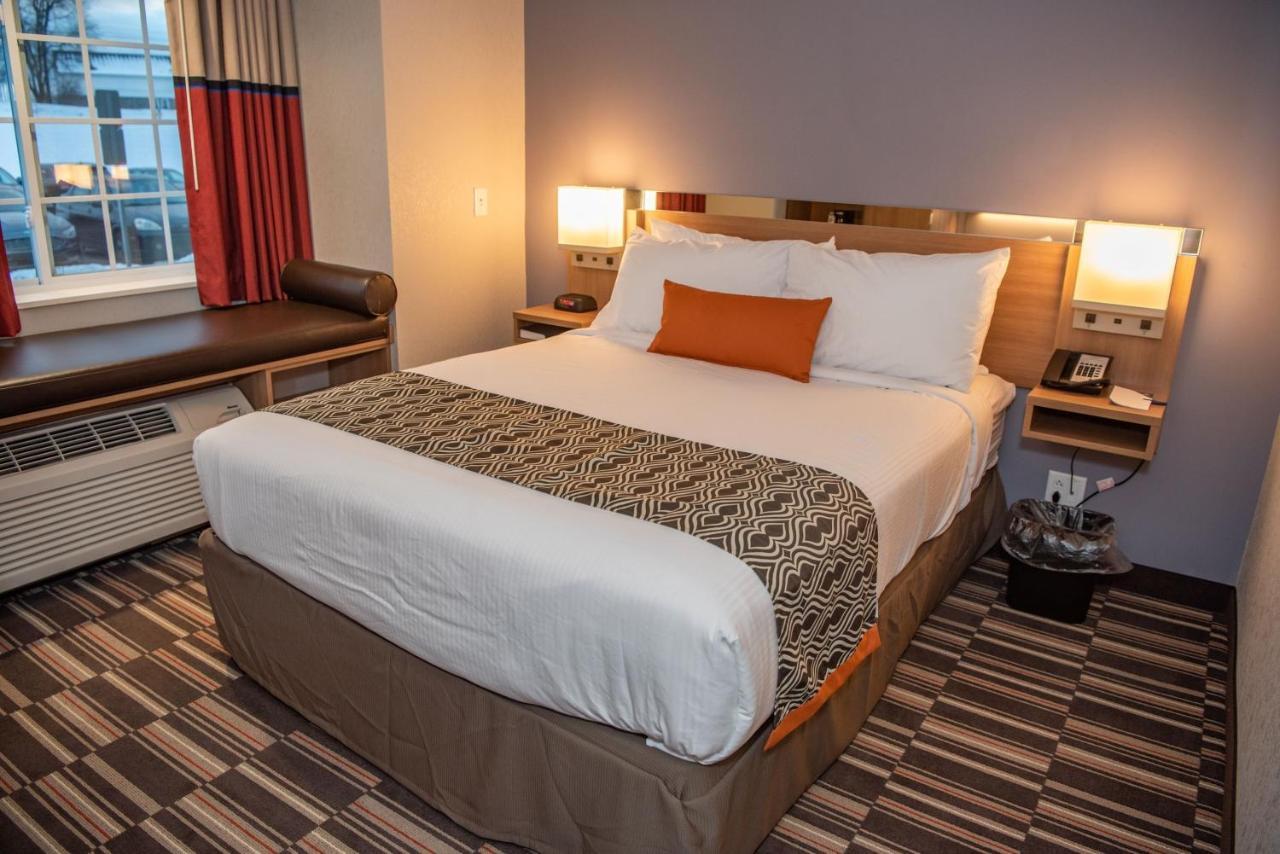 Microtel Inn & Suites By Wyndham Карлайл Екстериор снимка